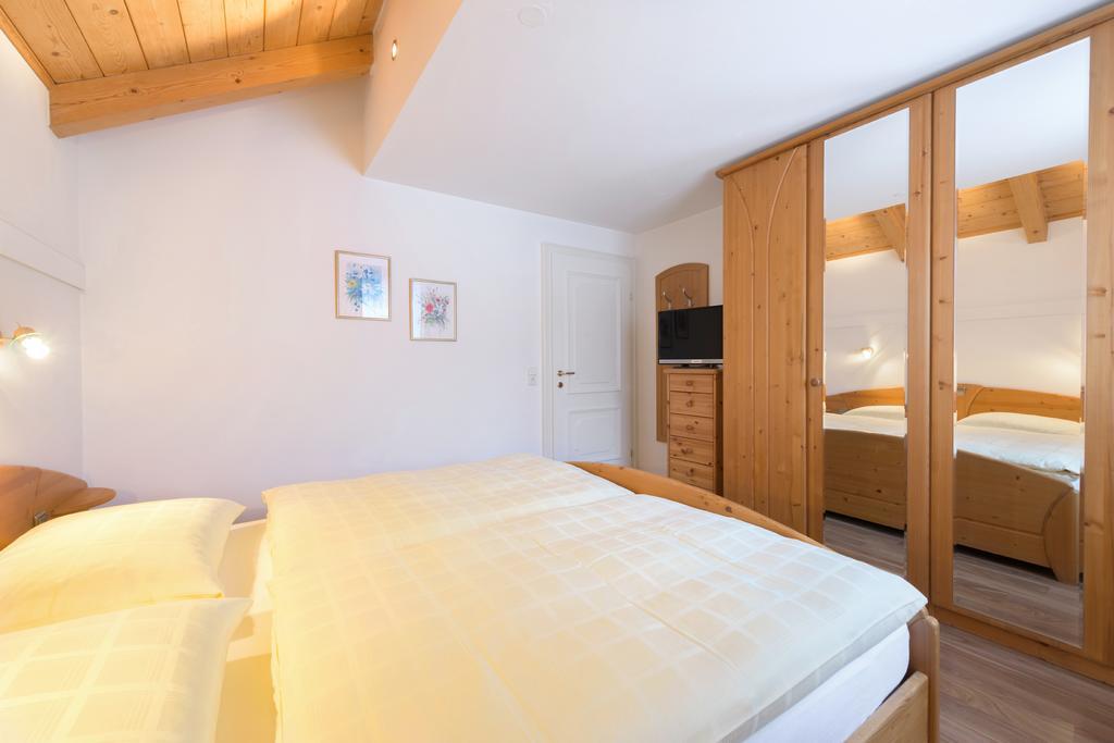 Apartamento Haus Meneweger Flachau Exterior foto