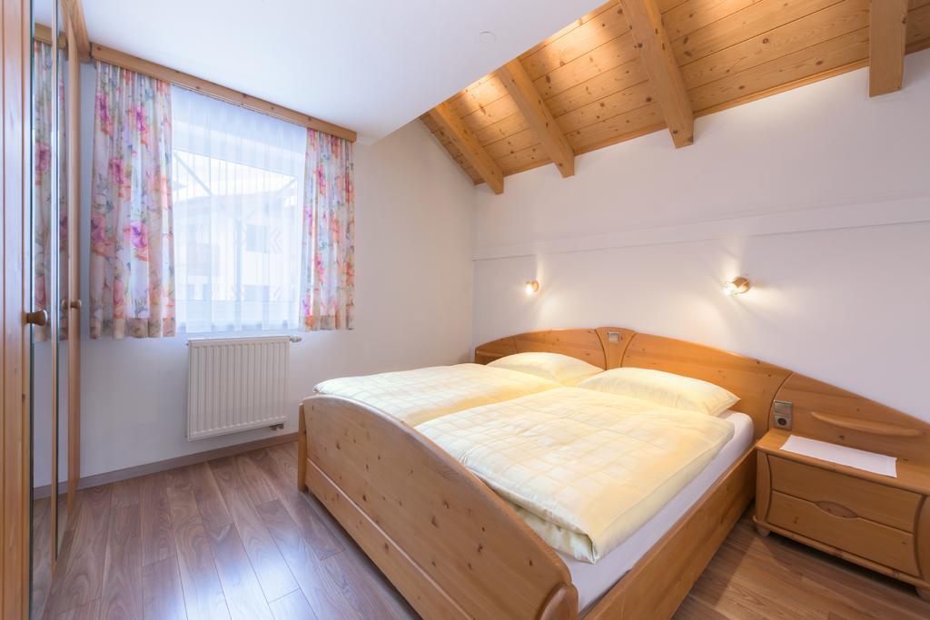 Apartamento Haus Meneweger Flachau Exterior foto