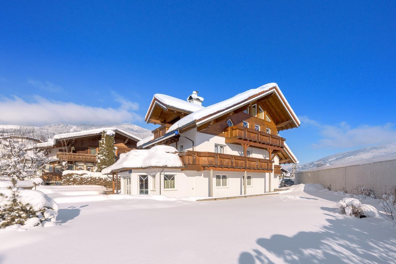 Apartamento Haus Meneweger Flachau Exterior foto